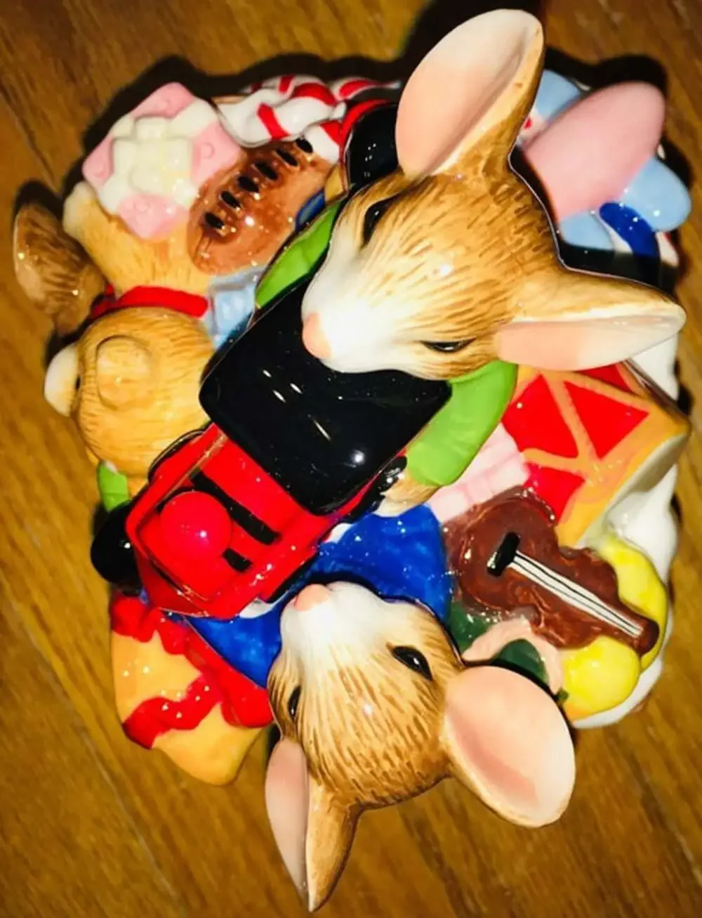 NEW Christmas Mice w/Toys Ceramic Container 8